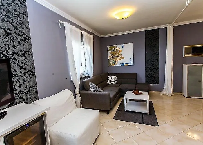 Teta Ana - Novalja 公寓